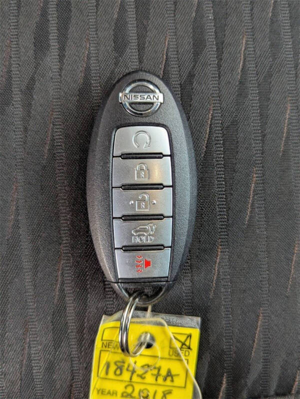 2018 Nissan Rogue SV