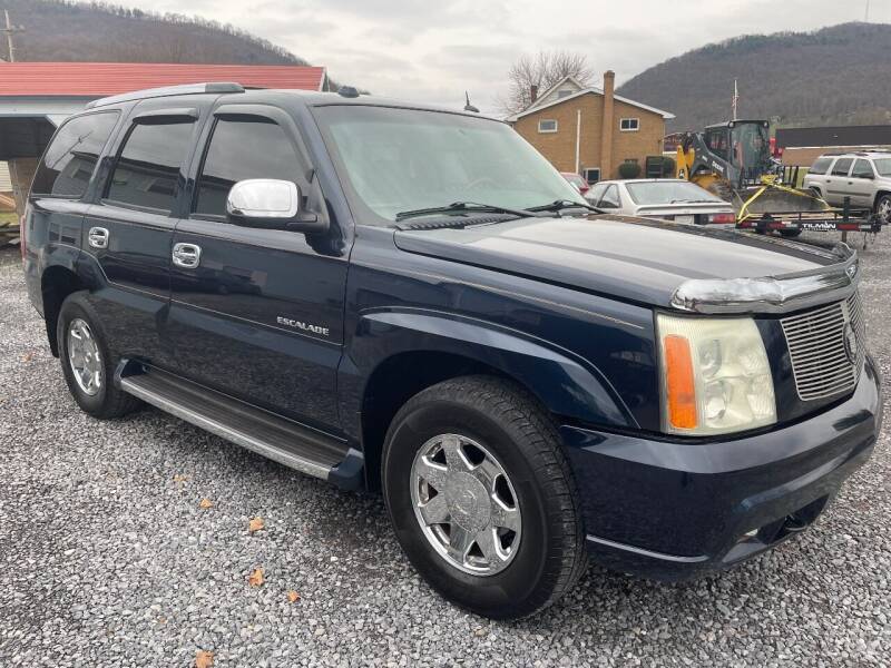 2004 Cadillac Escalade for sale at DOUG'S USED CARS in East Freedom PA