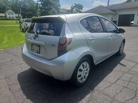2013 Toyota Prius c One