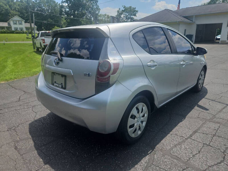 2013 Toyota Prius c One