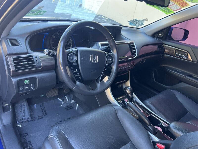 2017 Honda Accord Hybrid Touring