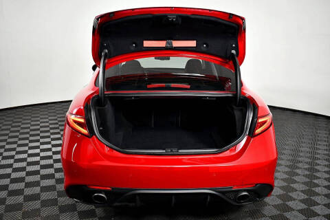 2018 Alfa Romeo Giulia Sport