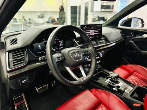 2024 Audi SQ5 3.0T quattro Premium Plus