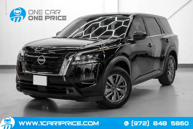 2025 Nissan Pathfinder S