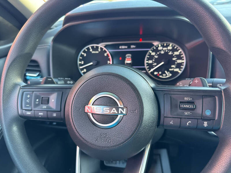 2024 Nissan Rogue SV