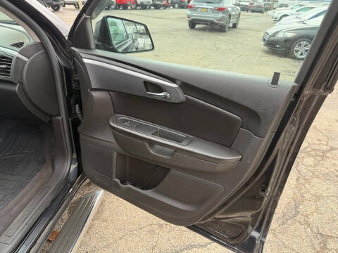 2011 Chevrolet Traverse LT
