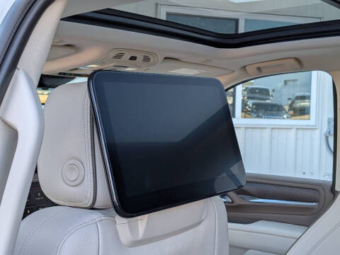 2023 GMC Yukon XL Denali