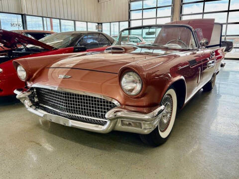 1957 Ford Thunderbird