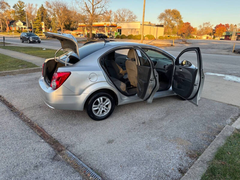 2013 Chevrolet Sonic LT Auto