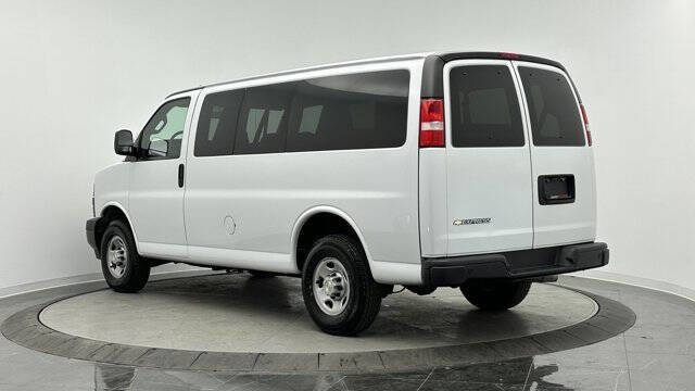 2023 Chevrolet Express LS 3500