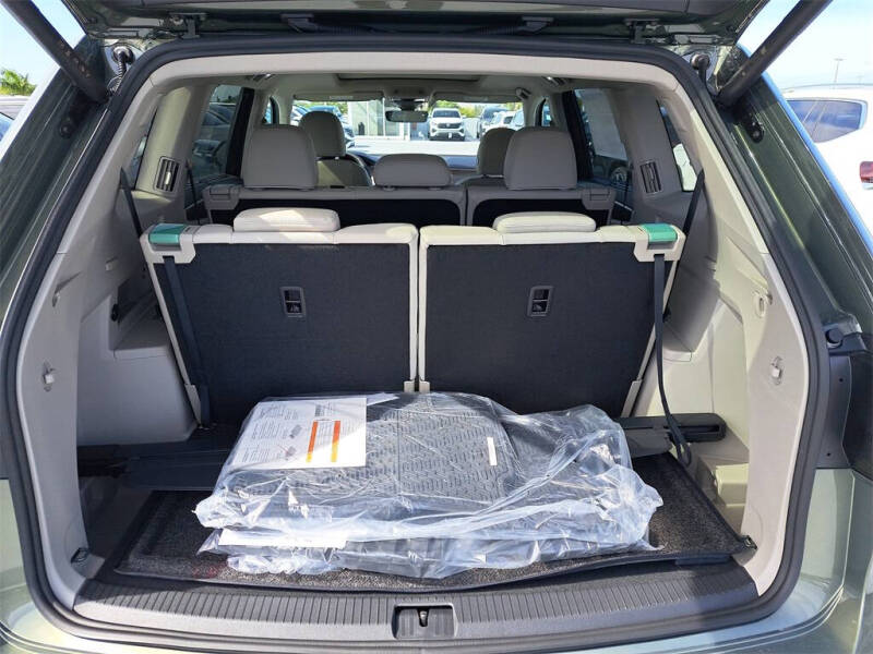 2026 Volkswagen Atlas SEL Premium R-Line 4Motion