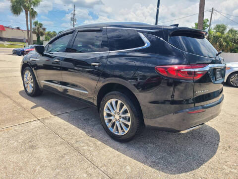 2020 Buick Enclave Essence