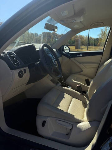 2012 Volkswagen Tiguan SE