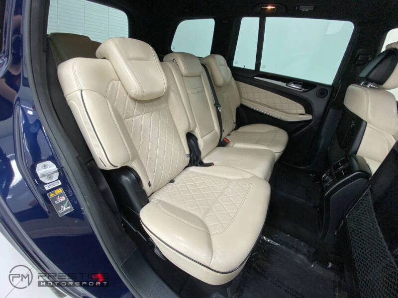 2014 Mercedes-Benz GL-Class GL 550 4MATIC