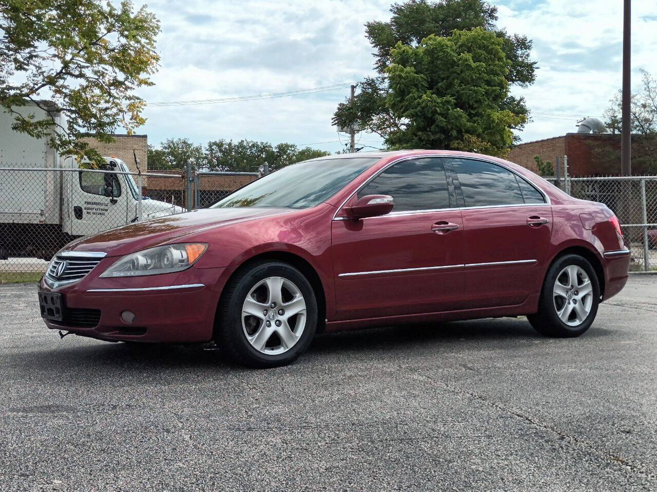 2006 Acura RL for sale at Ideal Cars LLC in Skokie, IL