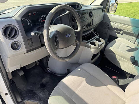 2011 Ford E-Series E-150