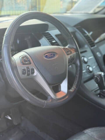 2014 Ford Taurus Limited