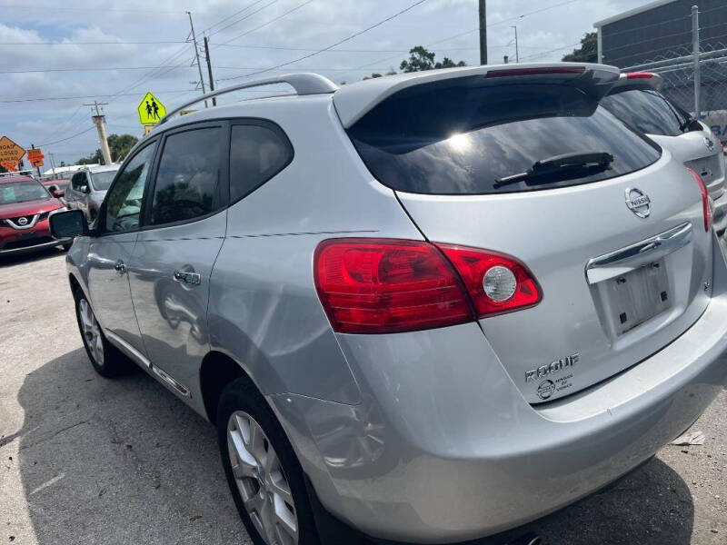 2012 Nissan Rogue S