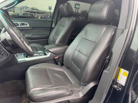 2014 Ford Explorer Sport