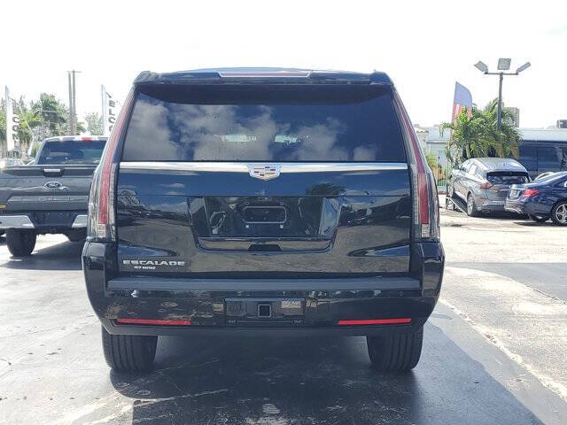 2020 Cadillac Escalade ESV Luxury