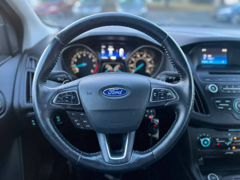 2015 Ford Focus SE