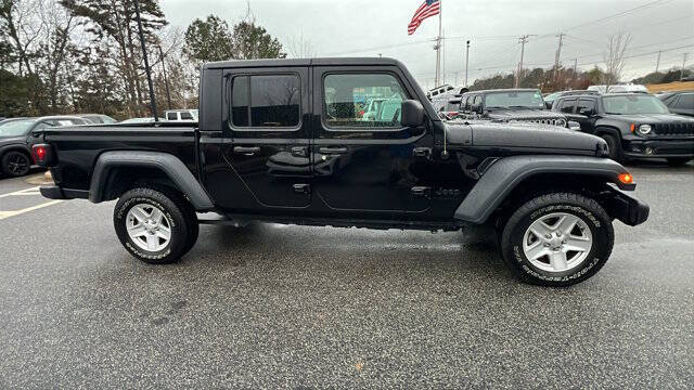 2023 Jeep Gladiator Sport S