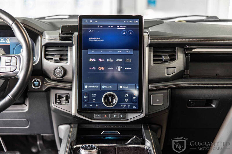 2022 Ford Expedition MAX Platinum