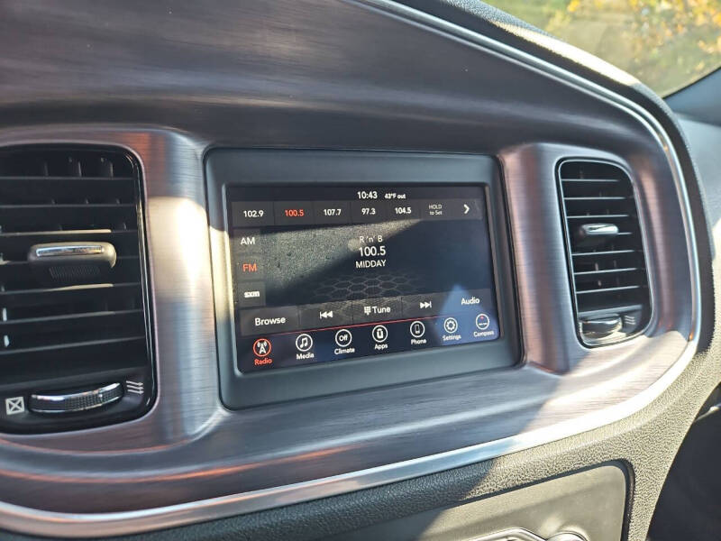 2018 Dodge Charger SXT