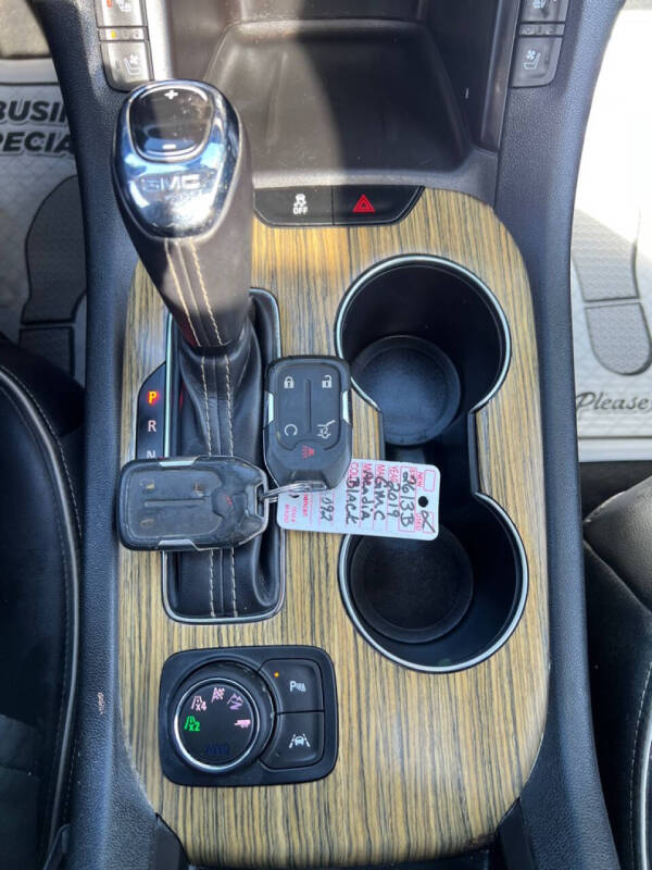 2019 GMC Acadia Denali
