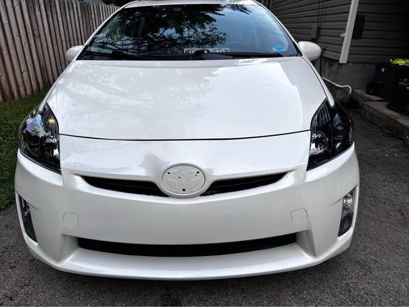 2011 Toyota Prius Two
