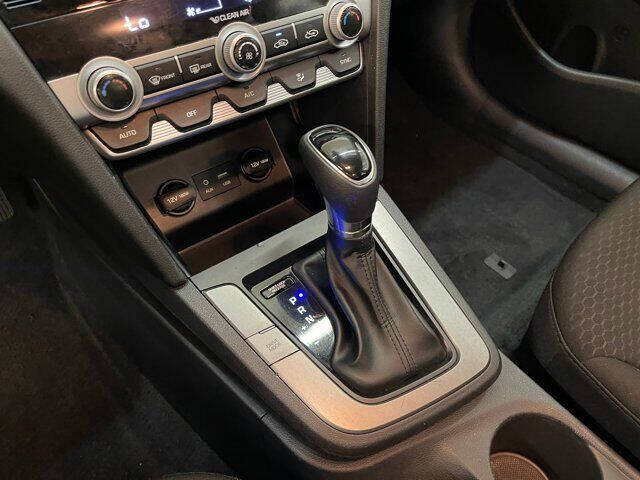 2020 Hyundai Elantra