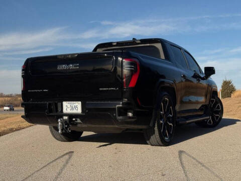 2025 GMC Sierra EV Denali