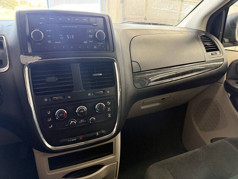 2016 Dodge Grand Caravan American Value Package