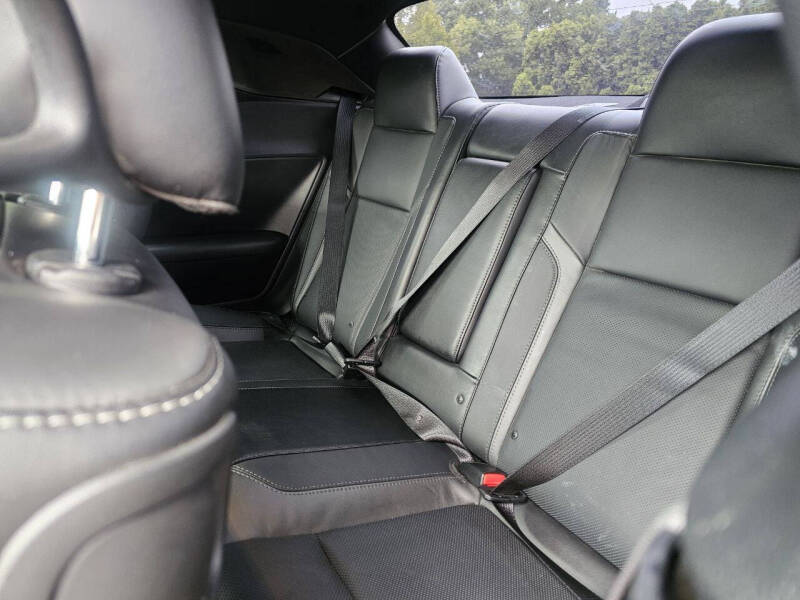 2015 Dodge Challenger R/T Plus Shaker