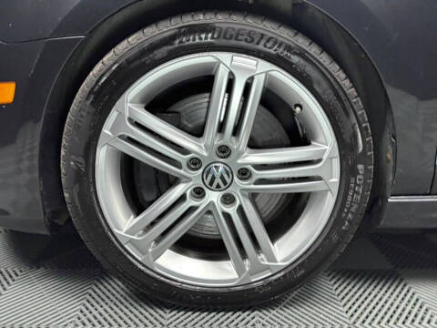 2013 Volkswagen Golf R 4Motion