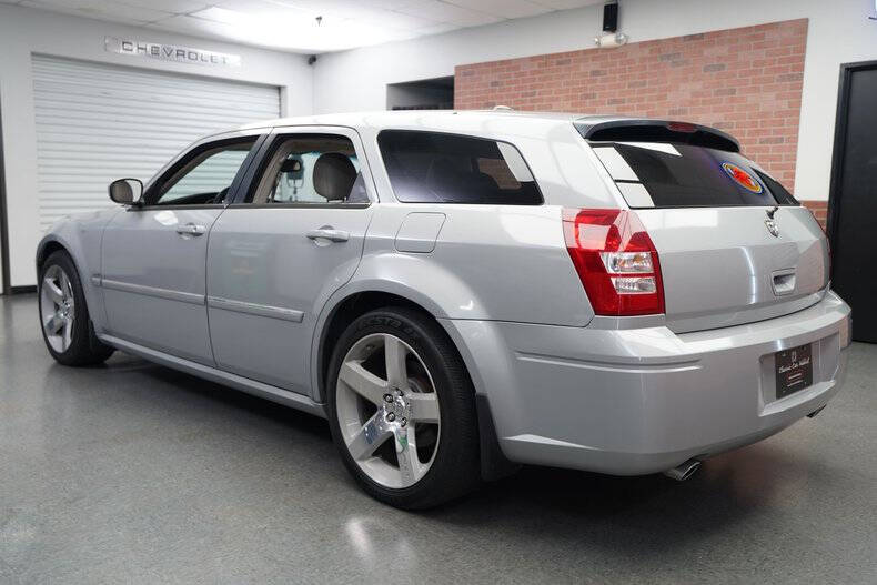 2005 Dodge Magnum RT