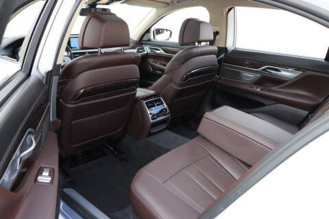 2016 BMW 7 Series 740i