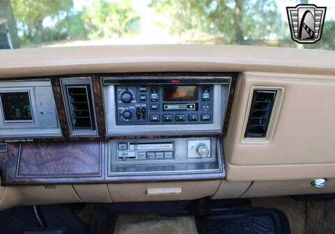 1986 Chrysler Le Baron Mark Cross