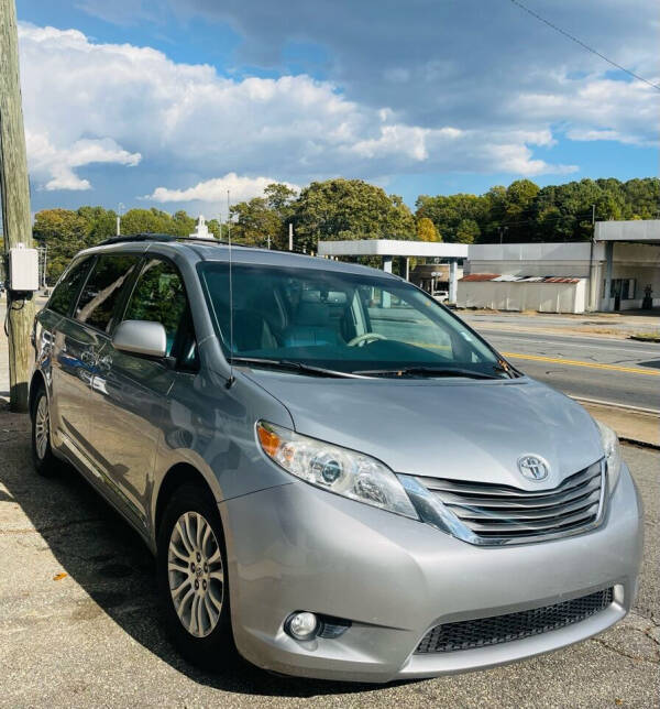 2014 Toyota Sienna for sale at Knox Bridge Hwy Auto Sales in Canton GA