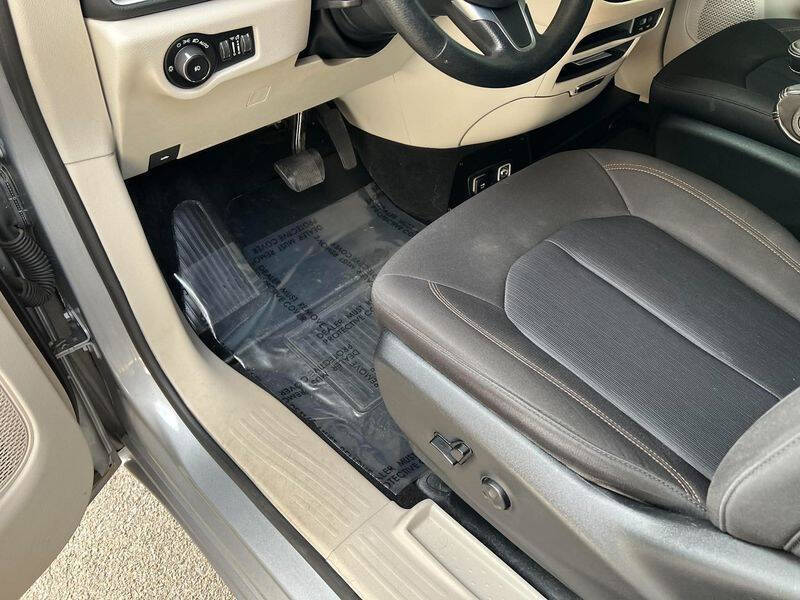 2020 Chrysler Pacifica Touring
