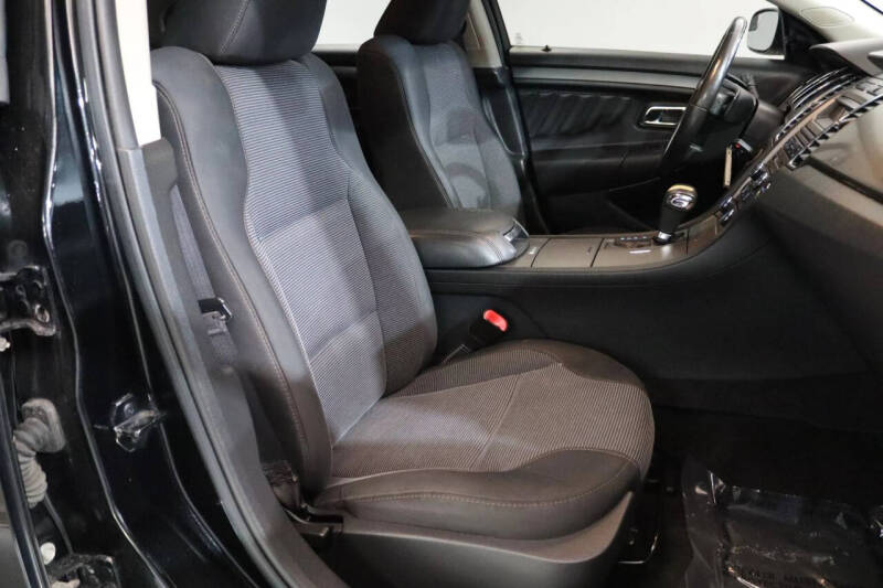 2012 Ford Taurus SEL