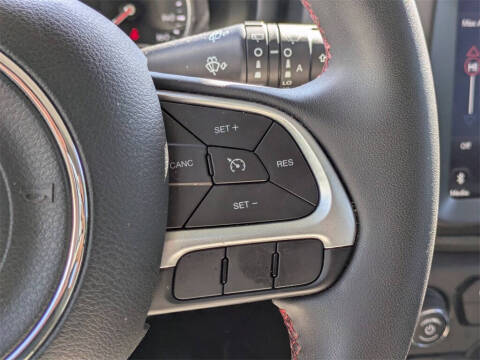 2023 Jeep Renegade Trailhawk