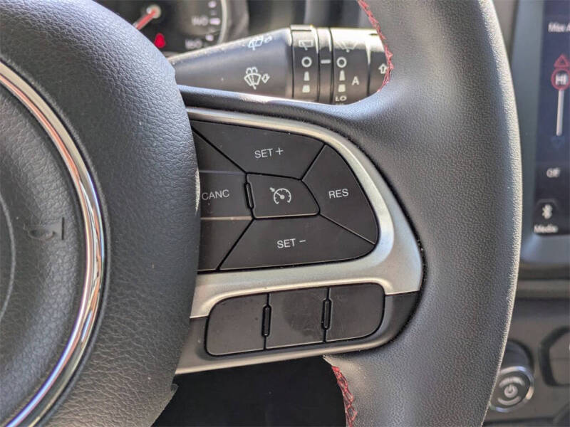 2023 Jeep Renegade Trailhawk