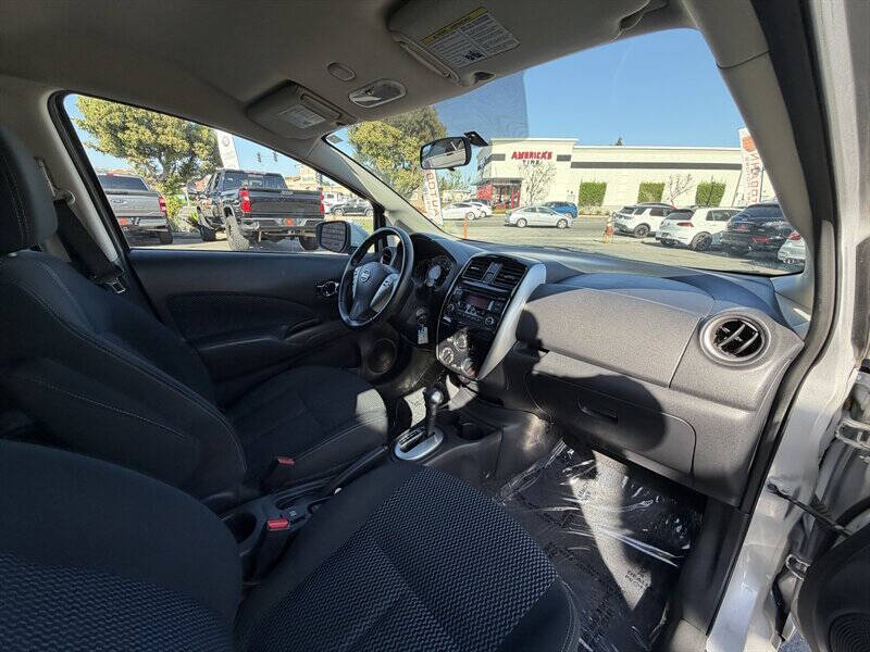 2015 Nissan Versa Note SV
