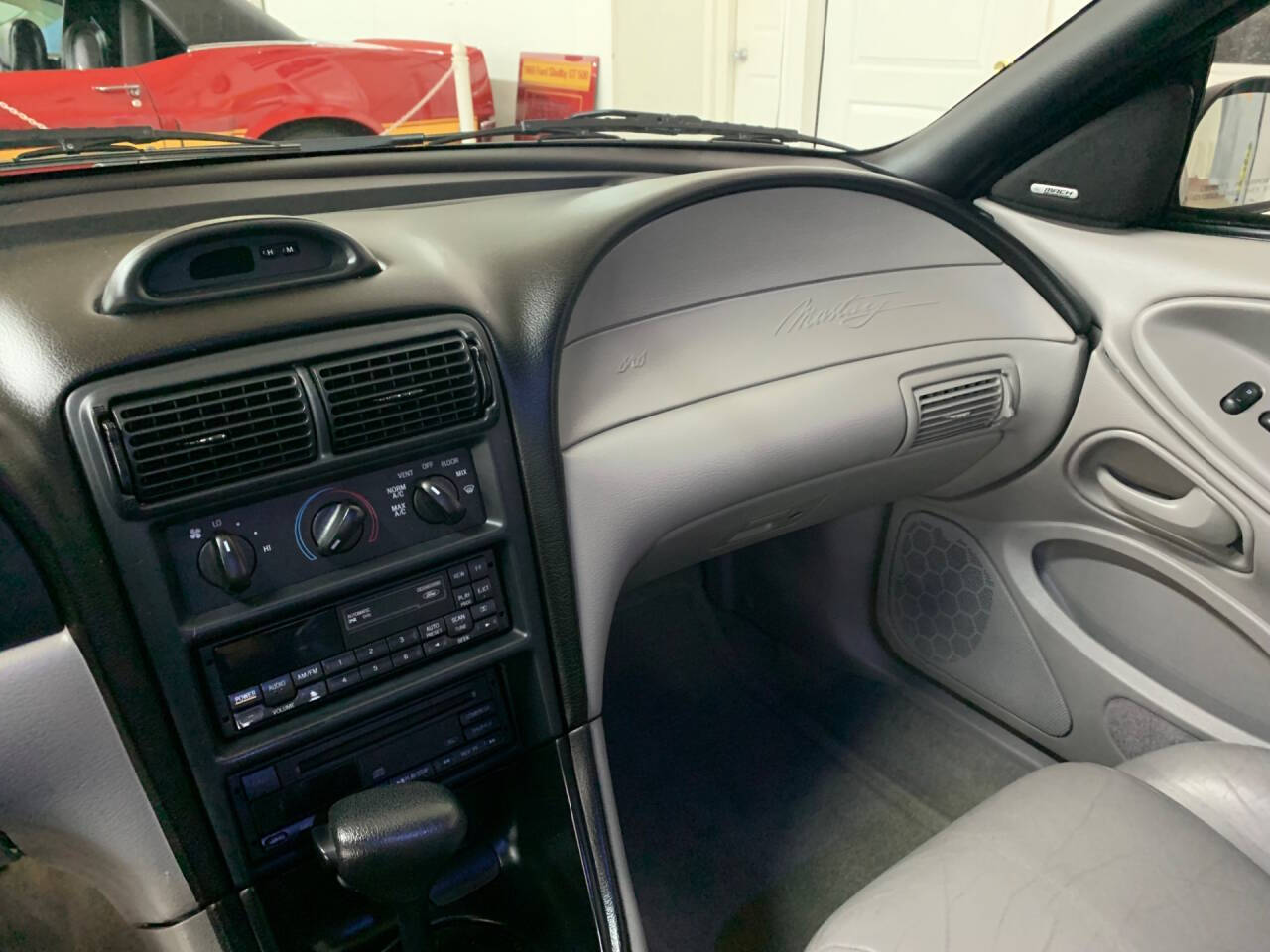 1997 Ford Mustang 26