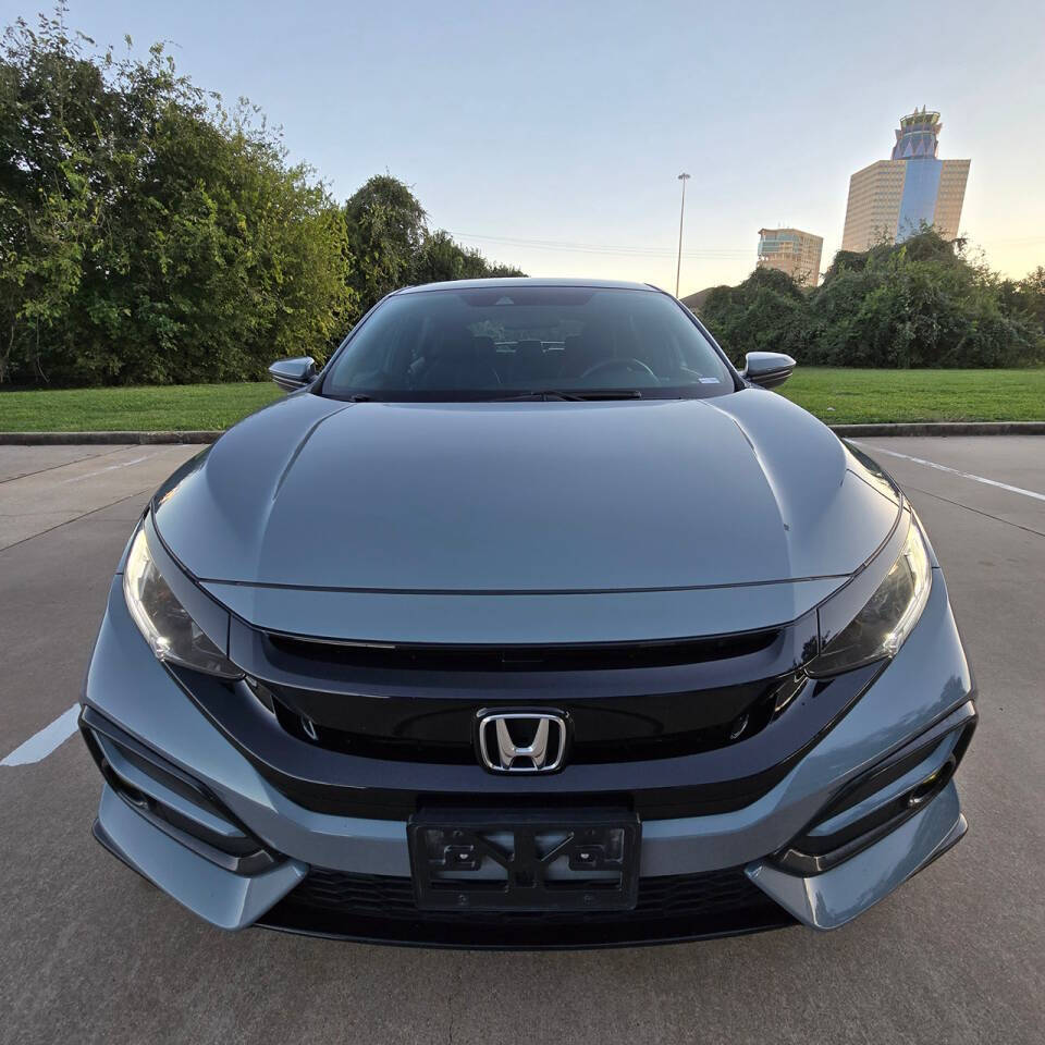 2021 Honda Civic for sale at MOTOR VILLAGE LLC in Houston, TX