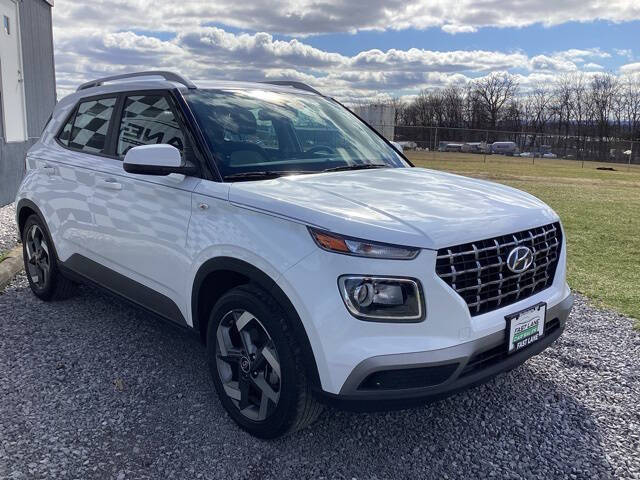 2022 Hyundai Venue SEL