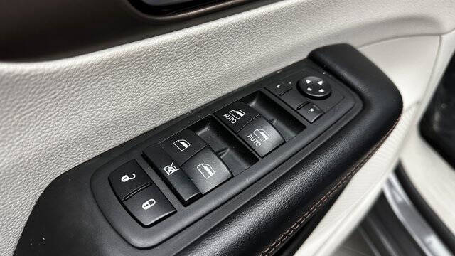 2019 Chrysler Pacifica LX