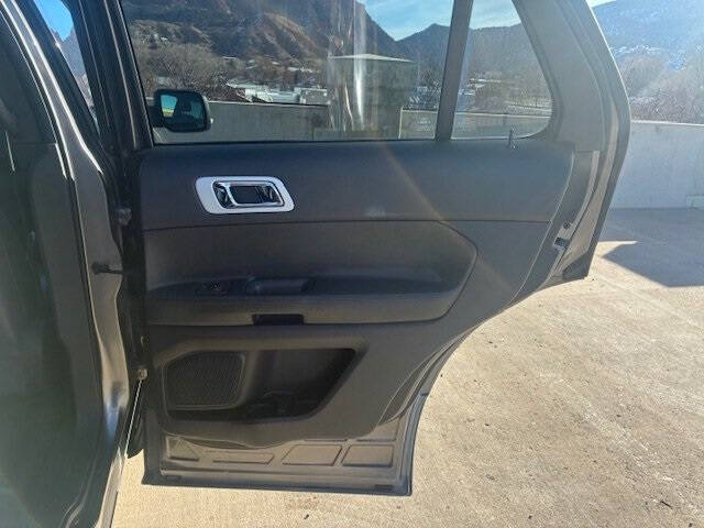 2011 Ford Explorer Limited