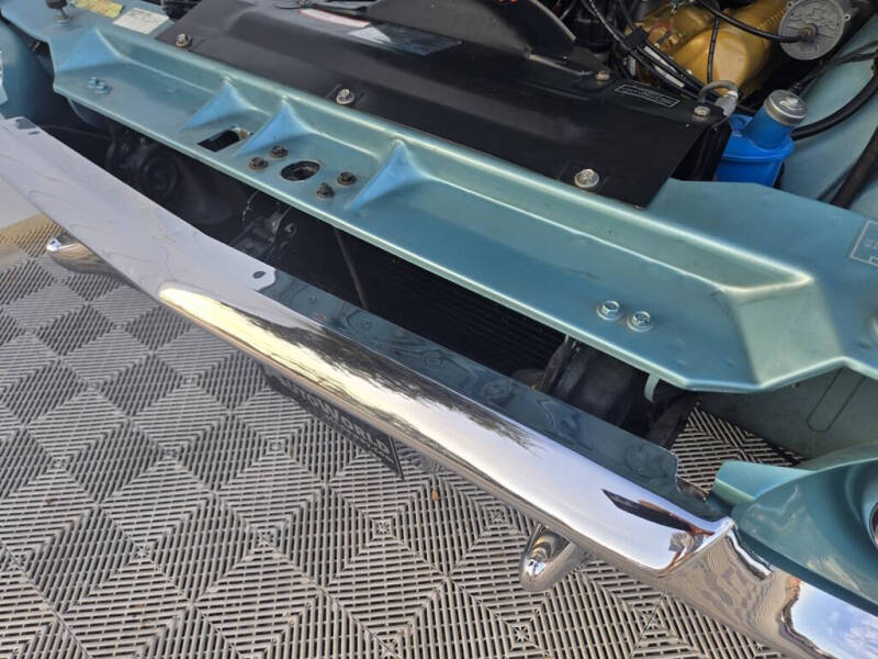 1964 Ford Thunderbird